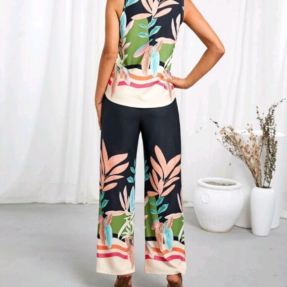 Floral Print 2 Piece Set XXL - Picture 2 of 6